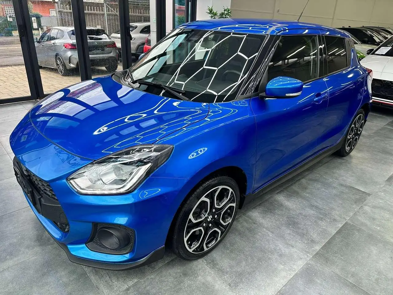 Photo 1 : Suzuki Swift 2020 Hybride