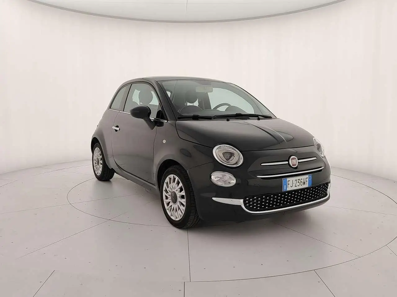 Photo 1 : Fiat 500 2017 GPL