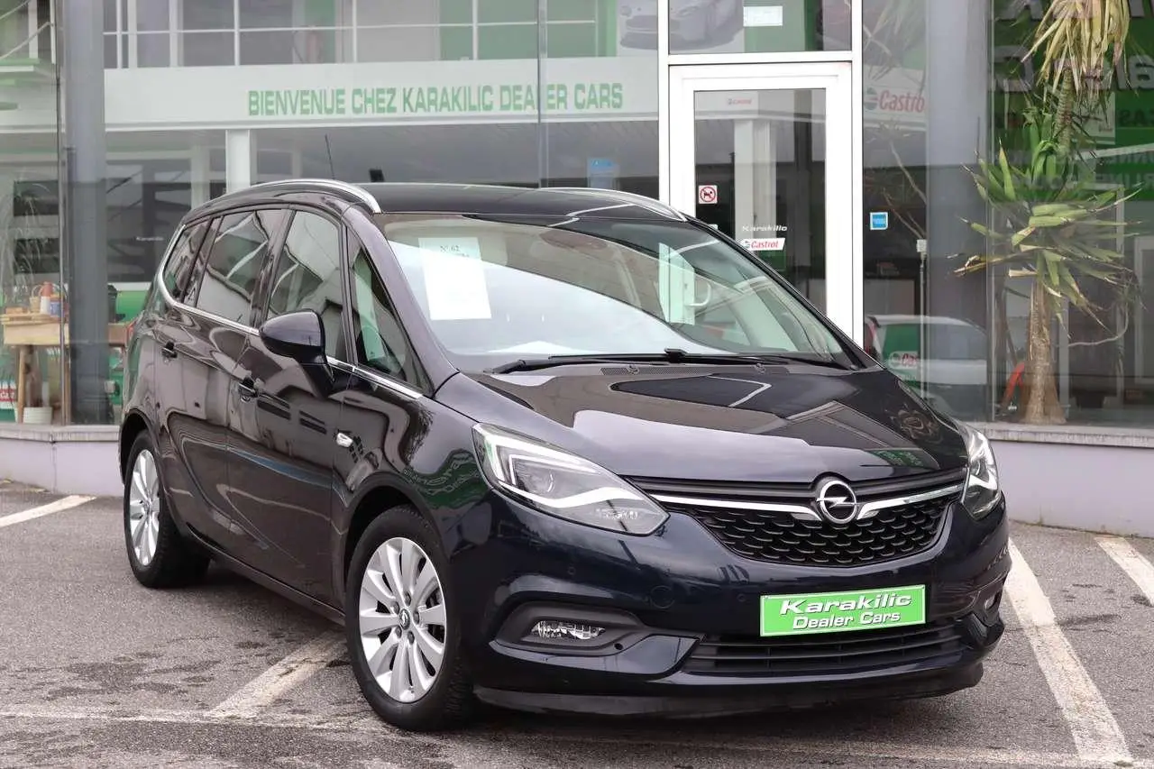 Photo 1 : Opel Zafira 2019 Essence