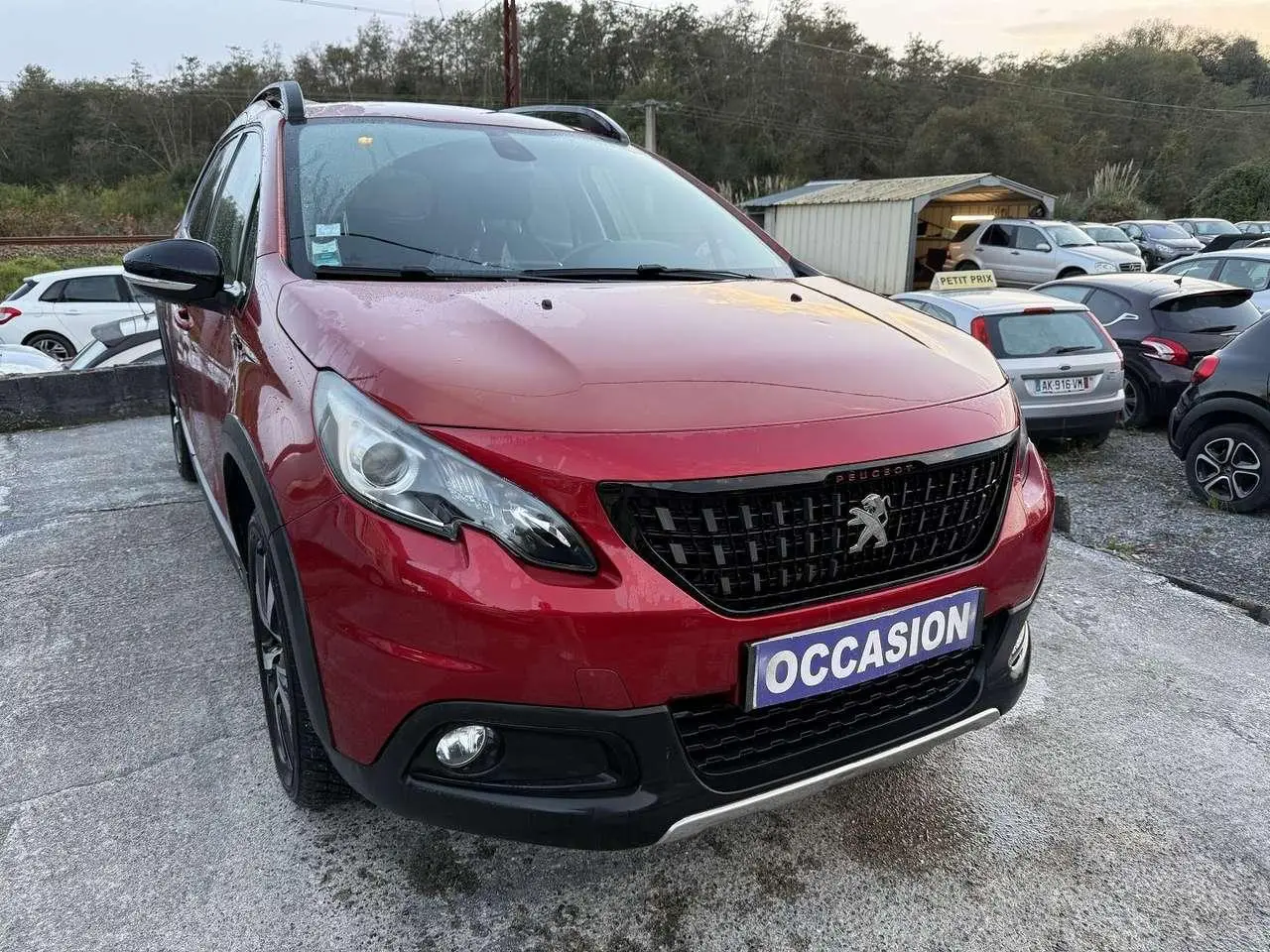 Photo 1 : Peugeot 2008 2017 Petrol