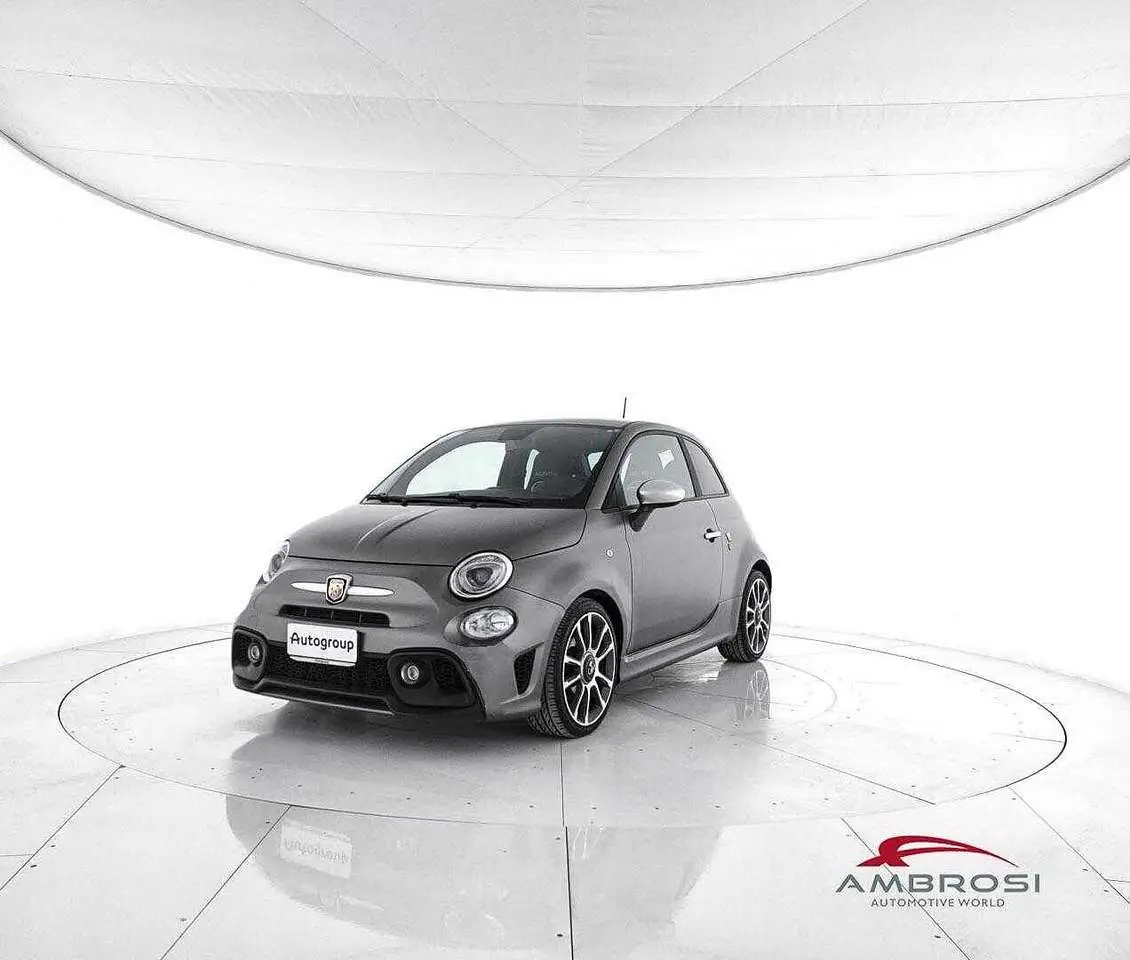 Photo 1 : Abarth 595 2019 Essence