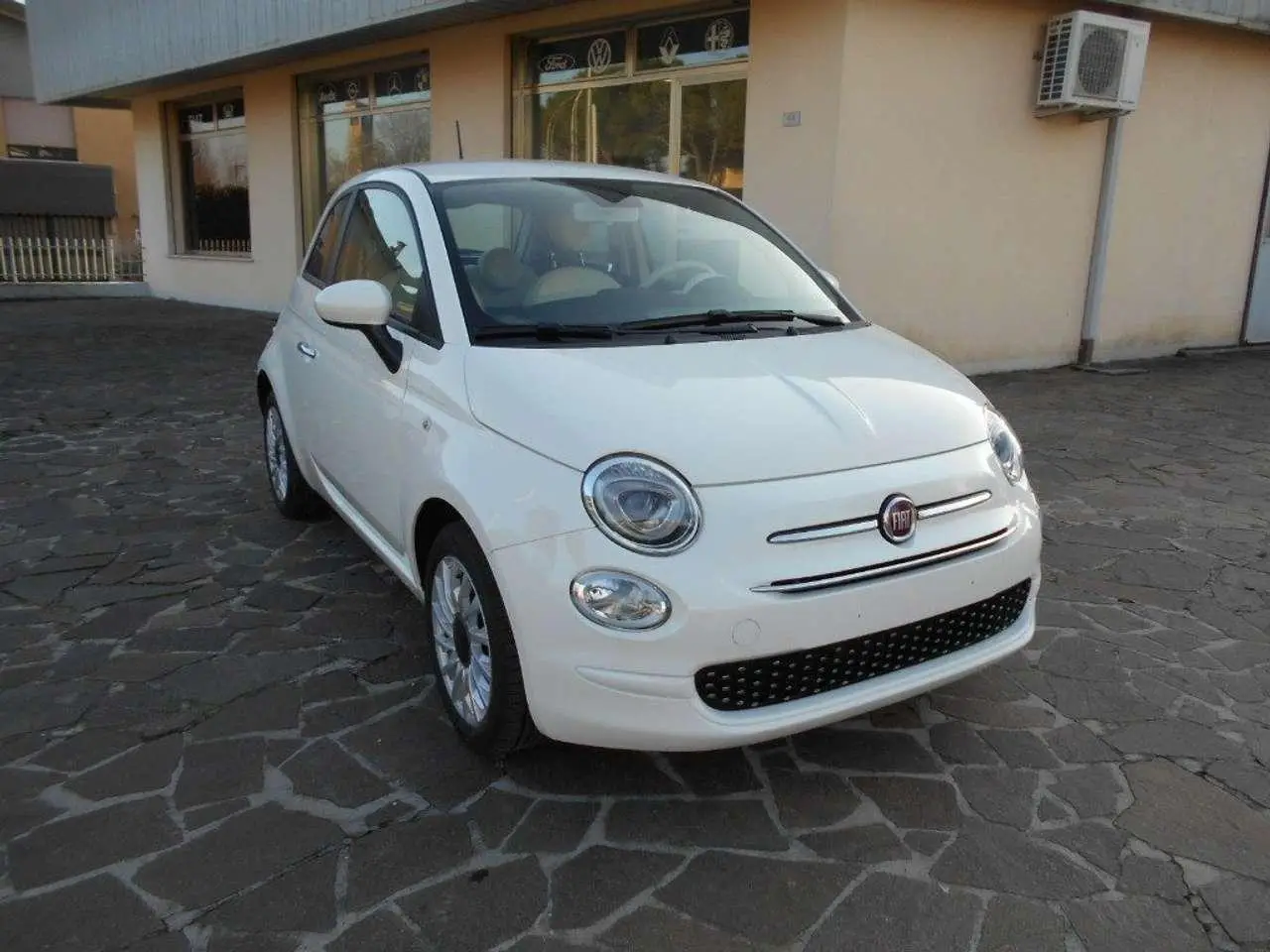 Photo 1 : Fiat 500 2021 Essence