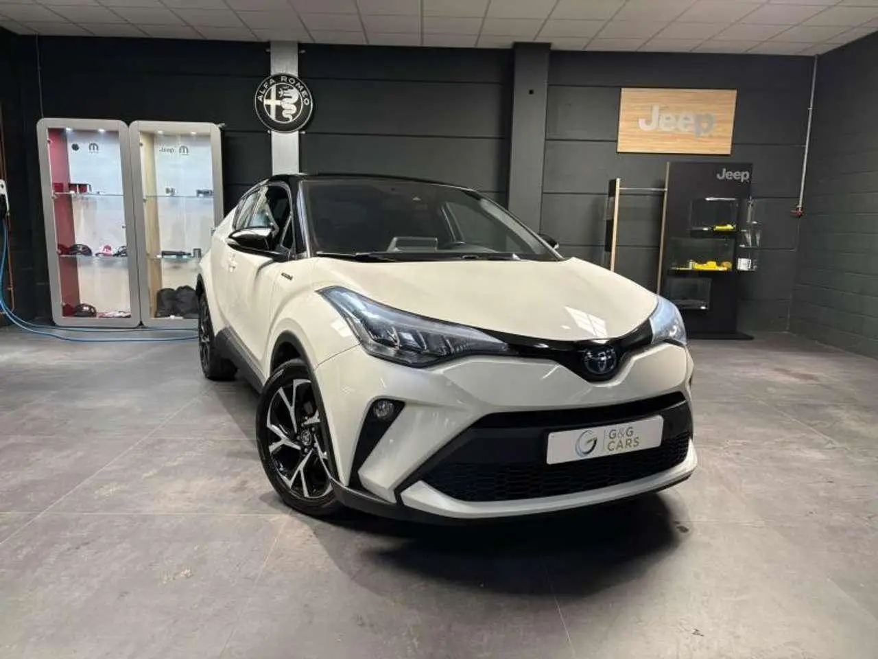 Photo 1 : Toyota C-hr 2020 Hybrid