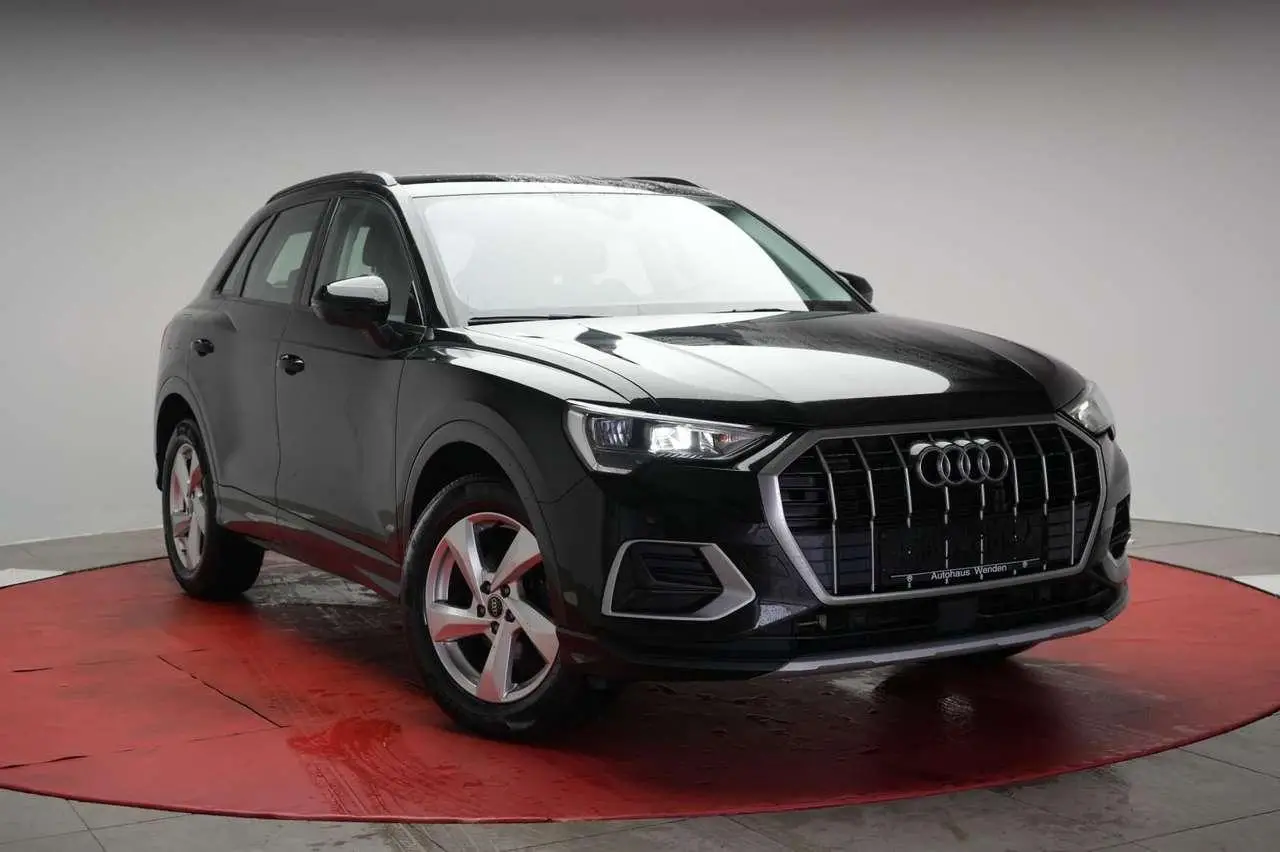 Photo 1 : Audi Q3 2023 Diesel