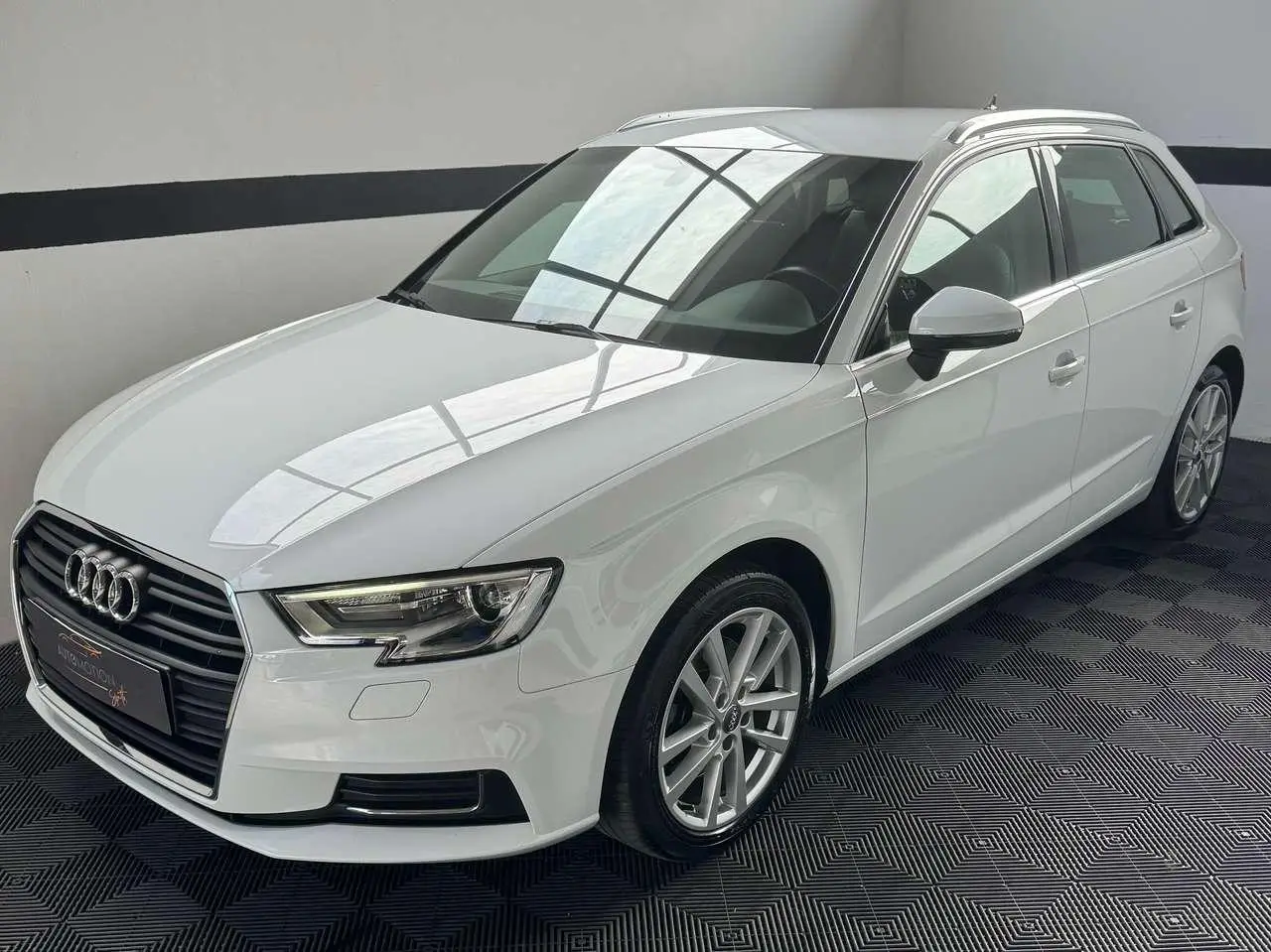 Photo 1 : Audi A3 2019 Diesel