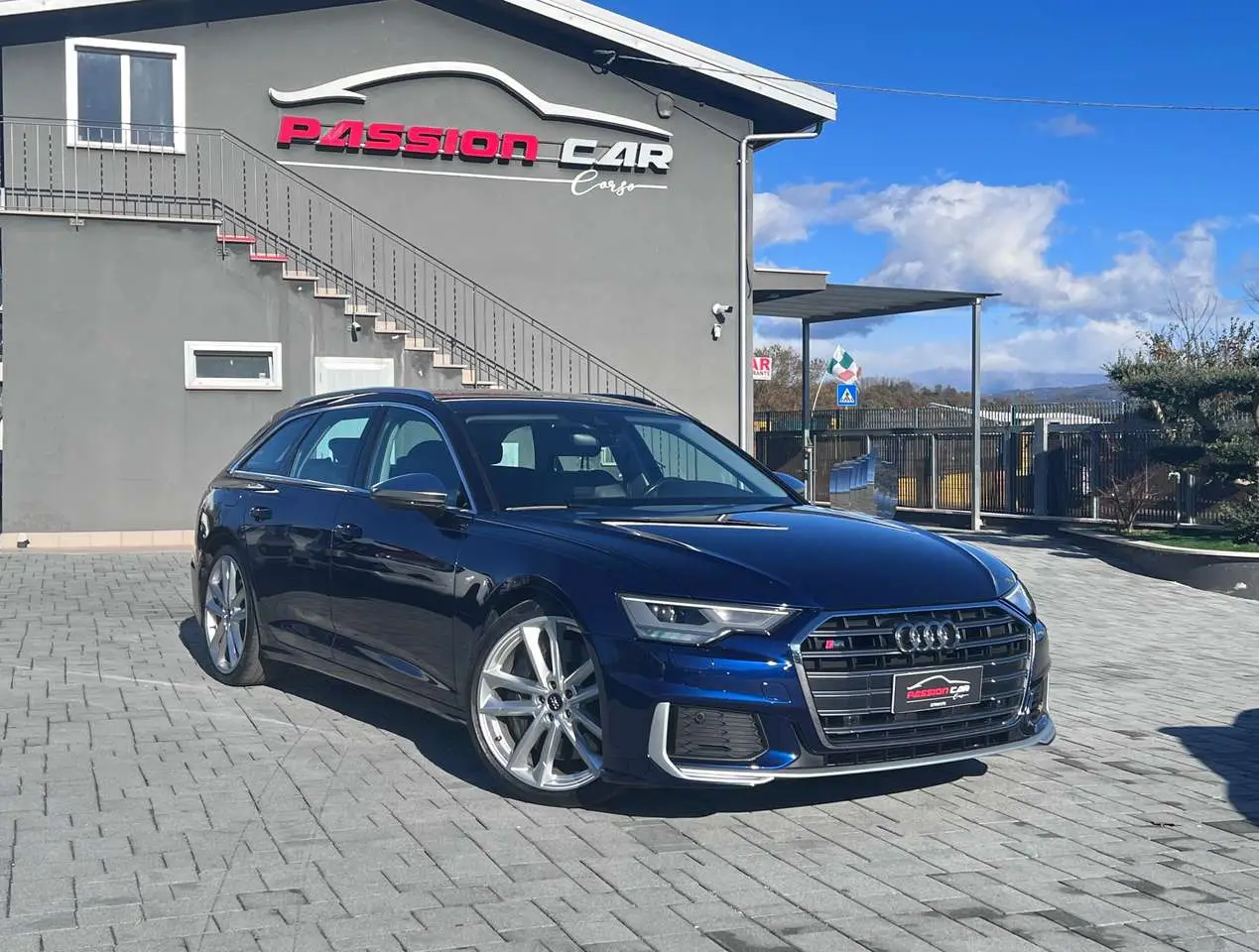 Photo 1 : Audi S6 2020 Hybride