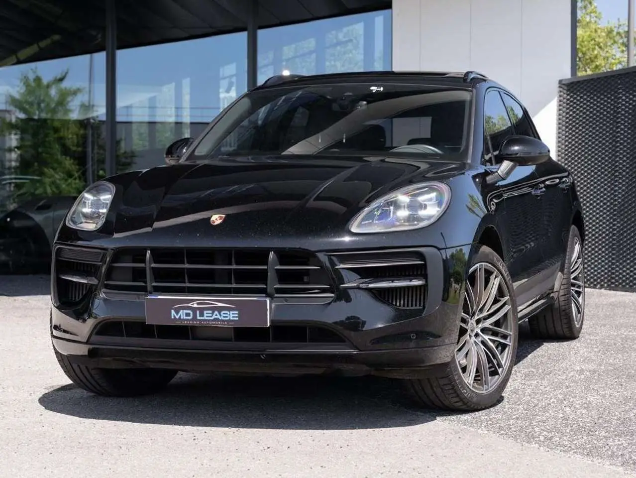 Photo 1 : Porsche Macan 2019 Essence