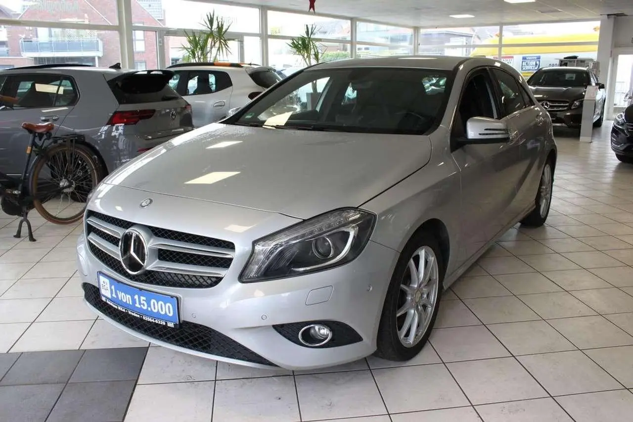 Photo 1 : Mercedes-benz Classe A 2015 Petrol