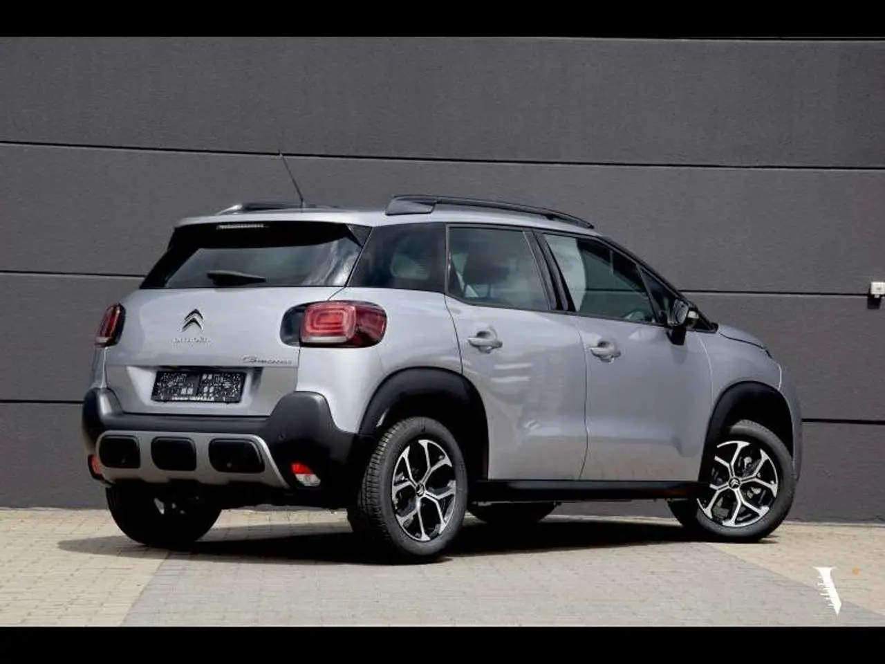 Photo 1 : Citroen C3 Aircross 2024 Petrol