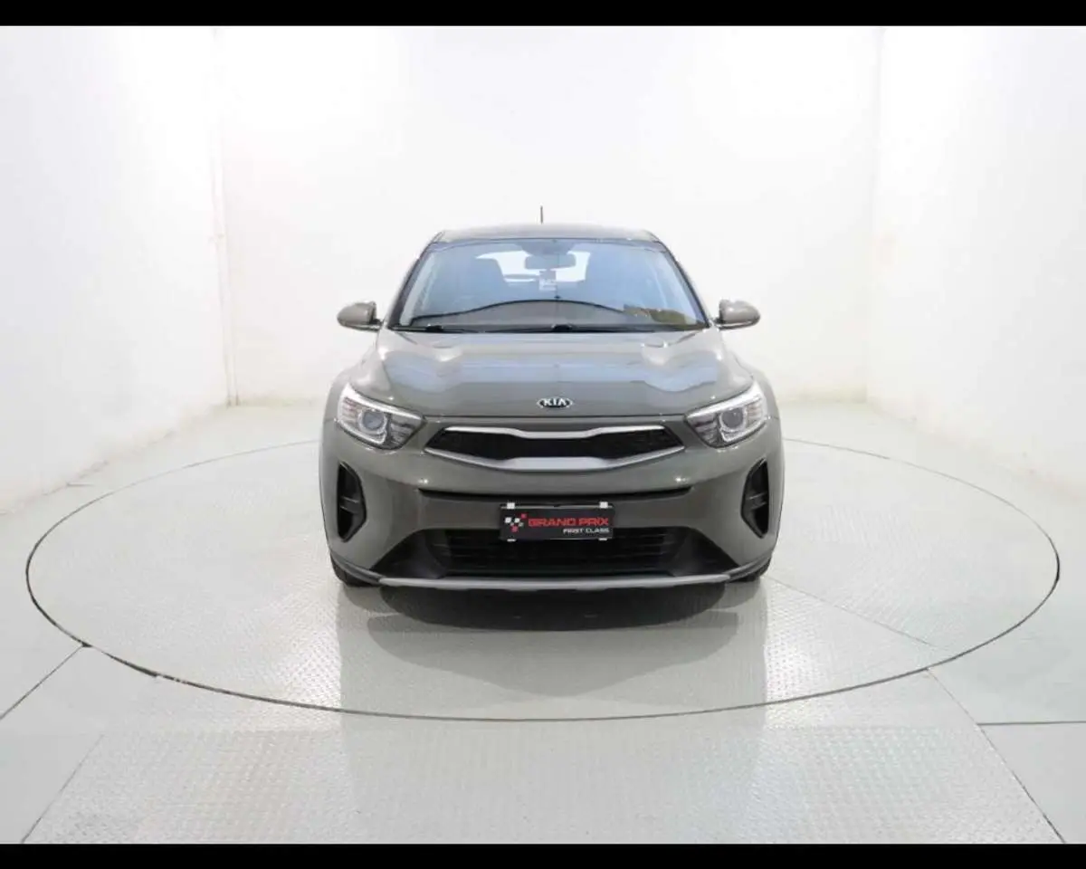 Photo 1 : Kia Stonic 2021 GPL