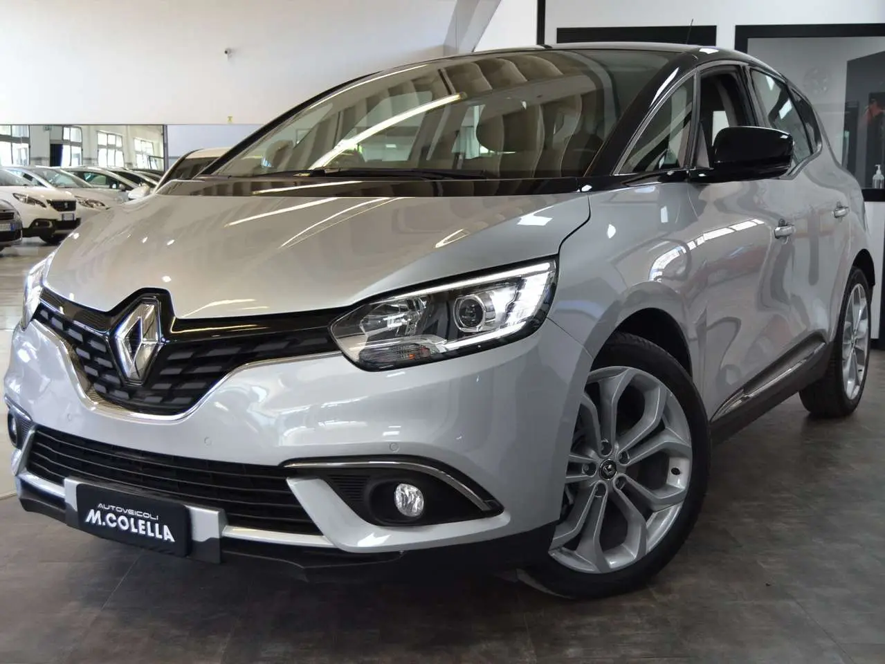 Photo 1 : Renault Scenic 2018 Diesel