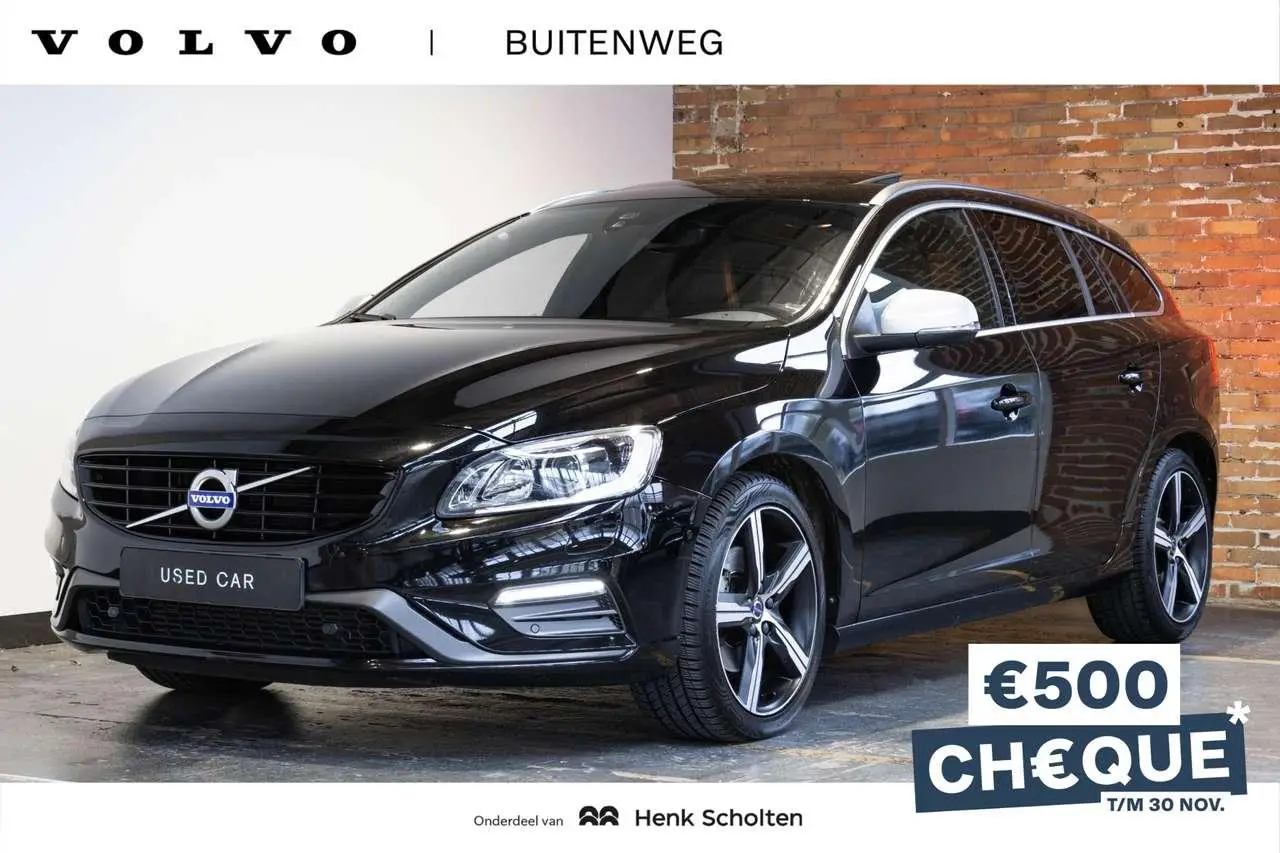 Photo 1 : Volvo V60 2018 Essence