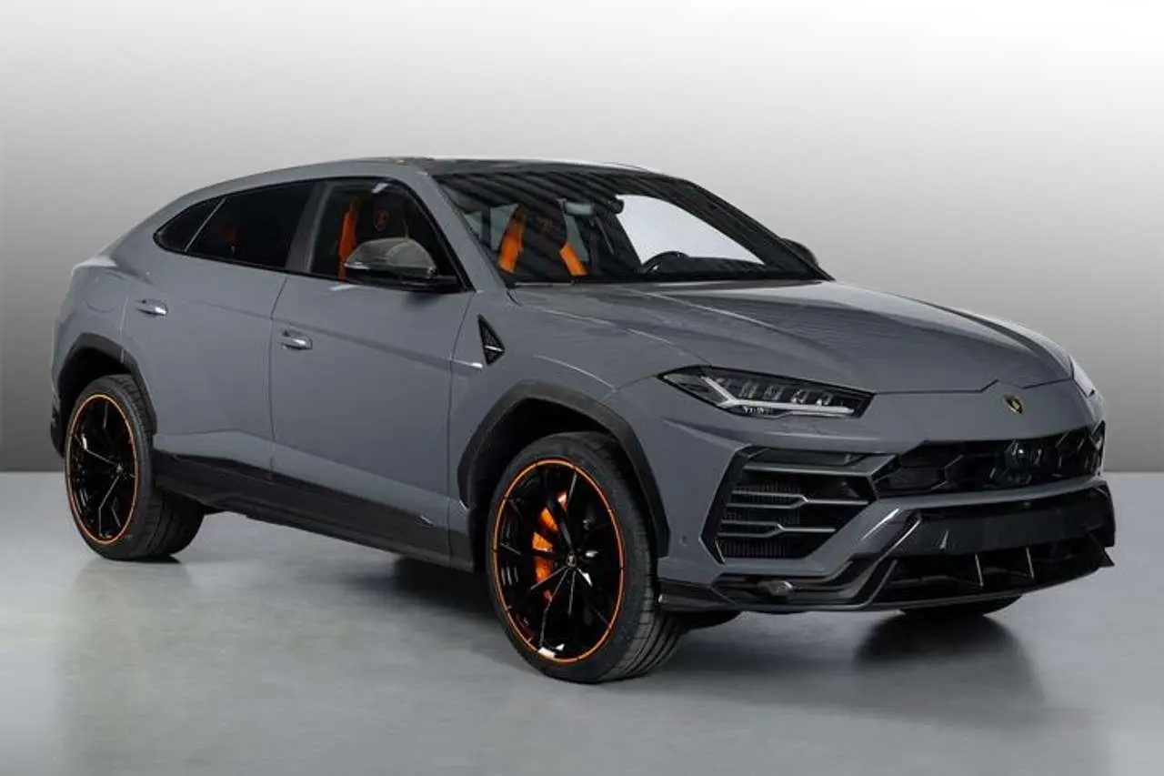 Photo 1 : Lamborghini Urus 2022 Petrol