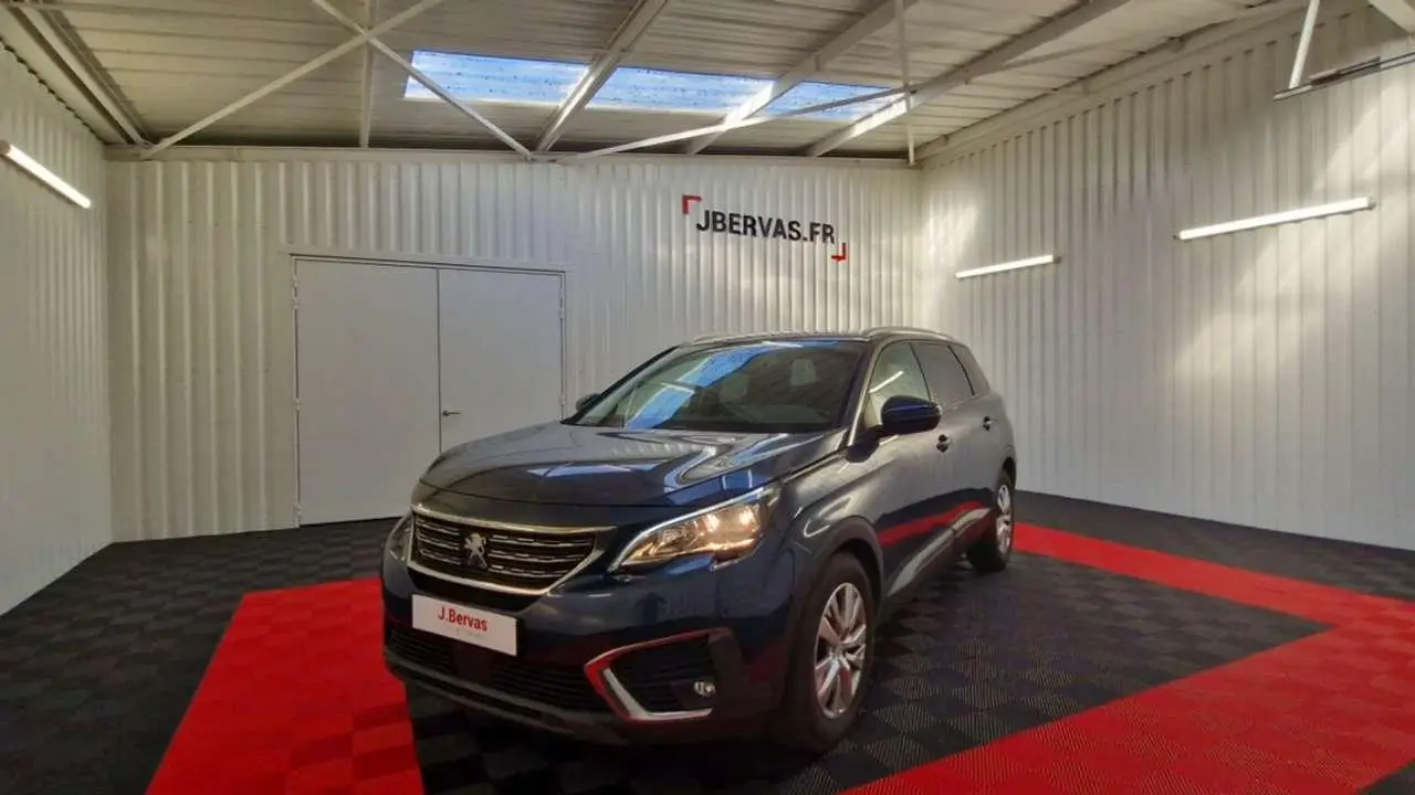 Photo 1 : Peugeot 5008 2019 Diesel