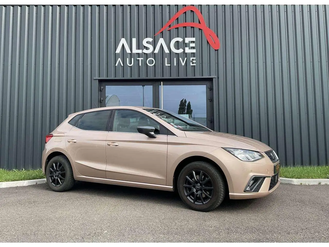 Photo 1 : Seat Ibiza 2018 Petrol