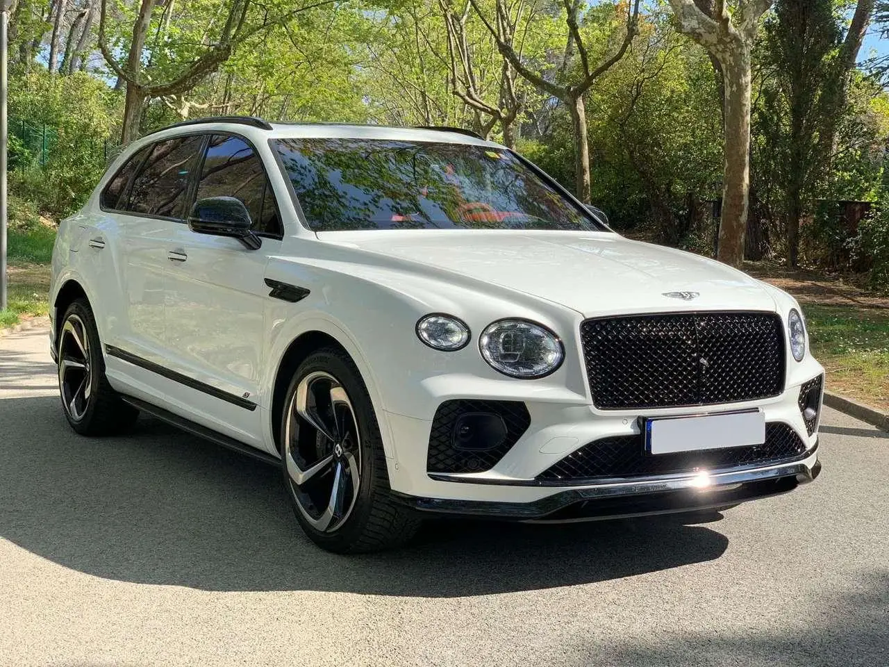 Photo 1 : Bentley Bentayga 2022 Essence