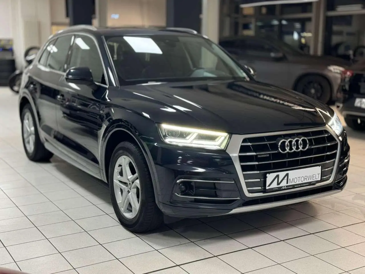 Photo 1 : Audi Q5 2018 Diesel