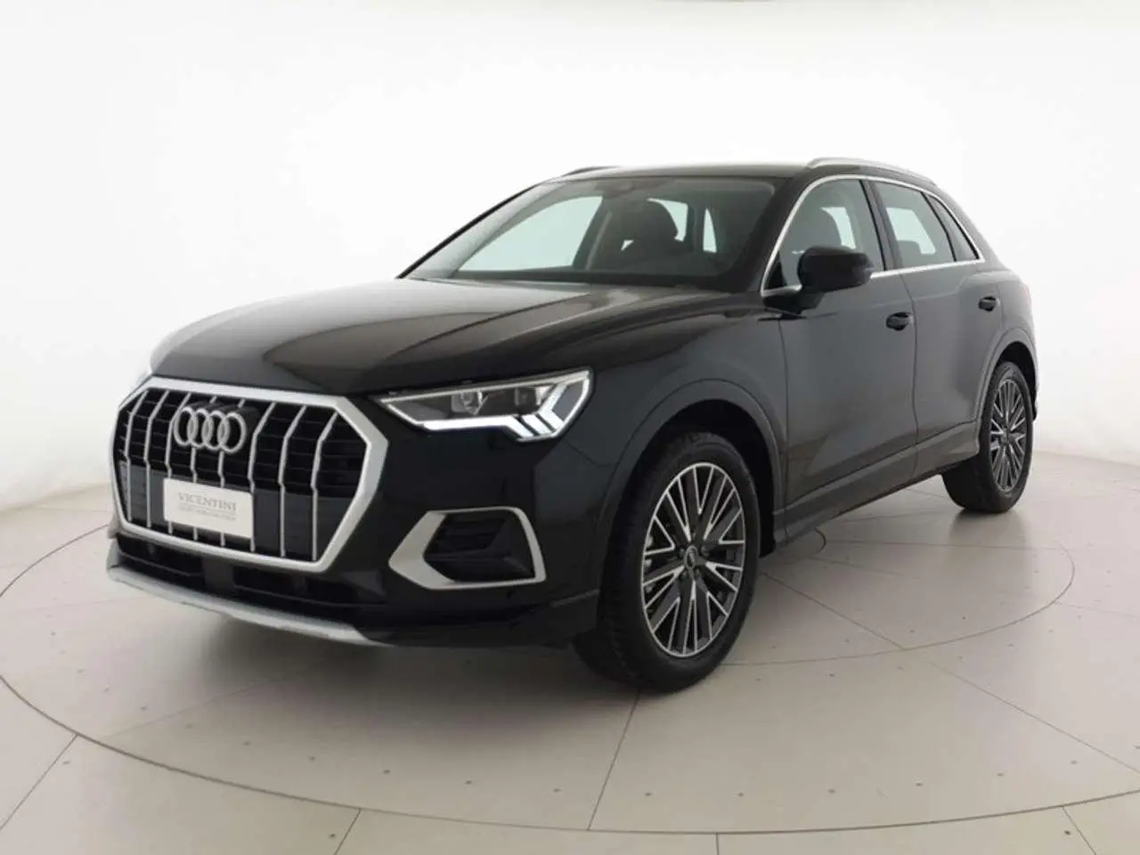 Photo 1 : Audi Q3 2024 Diesel