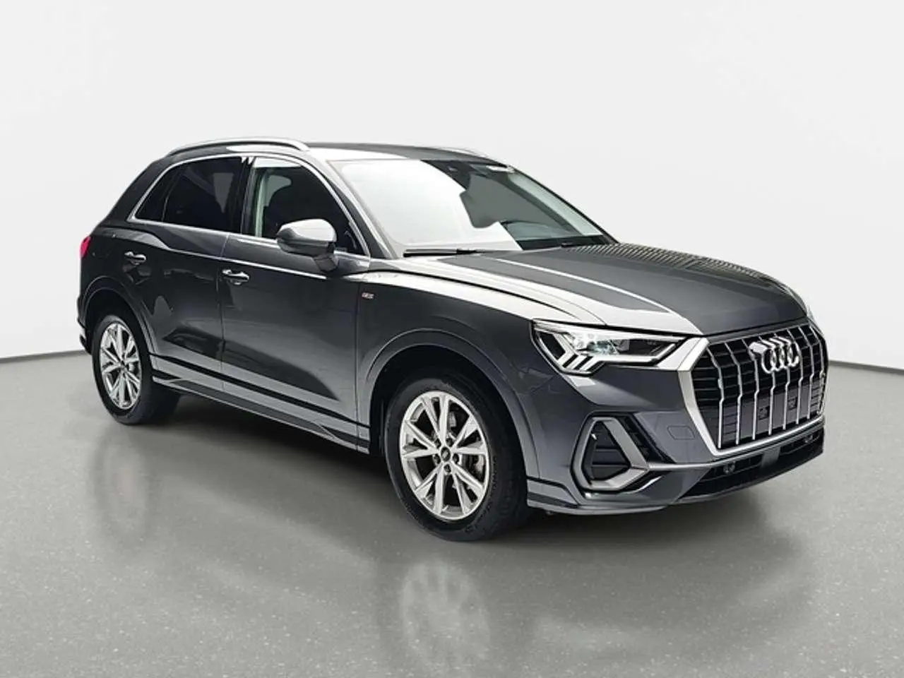 Photo 1 : Audi Q3 2024 Others