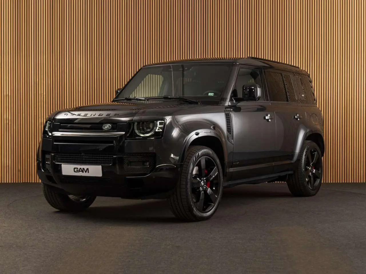 Photo 1 : Land Rover Defender 2024 Hybrid