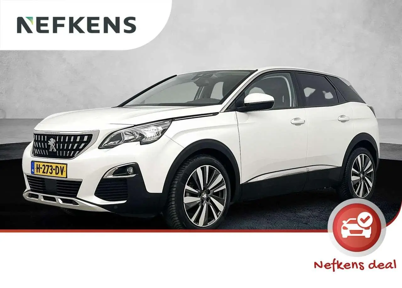 Photo 1 : Peugeot 3008 2020 Essence