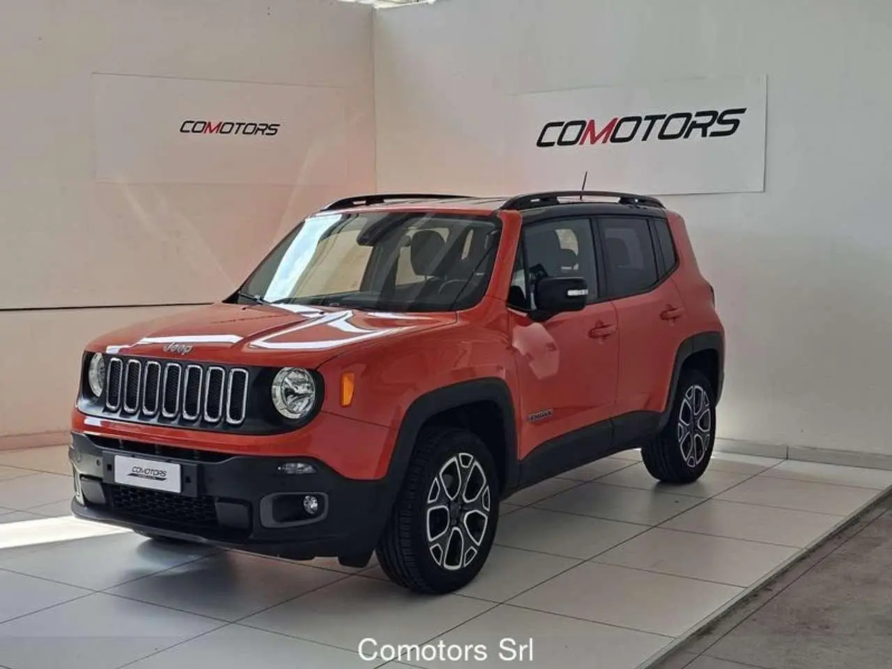 Photo 1 : Jeep Renegade 2016 Diesel