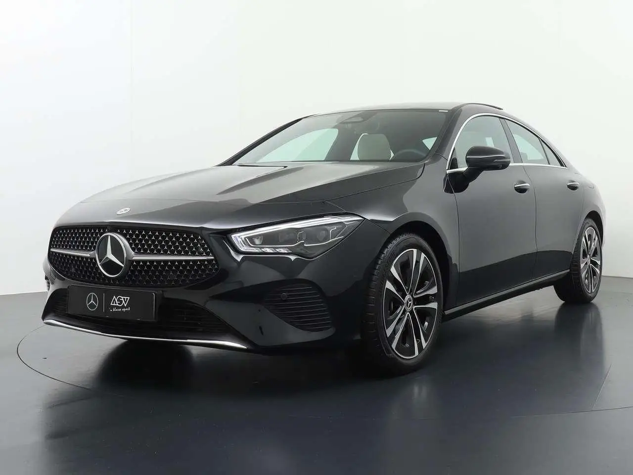 Photo 1 : Mercedes-benz Classe Cla 2024 Petrol