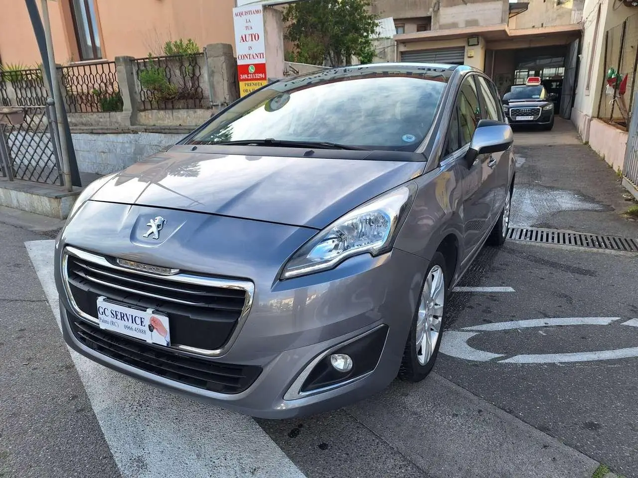 Photo 1 : Peugeot 5008 2016 Diesel