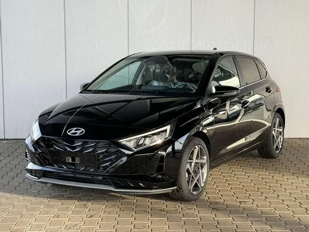 Photo 1 : Hyundai I20 2024 Petrol