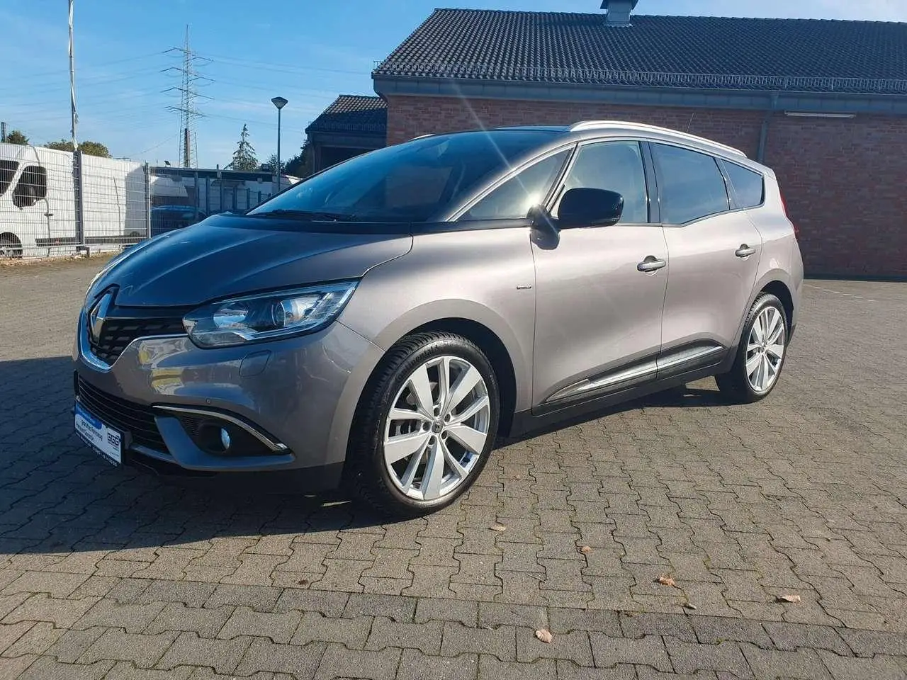 Photo 1 : Renault Grand Scenic 2019 Petrol