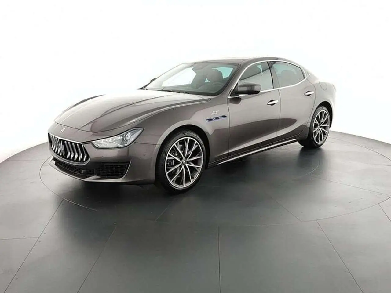 Photo 1 : Maserati Ghibli 2024 Hybrid