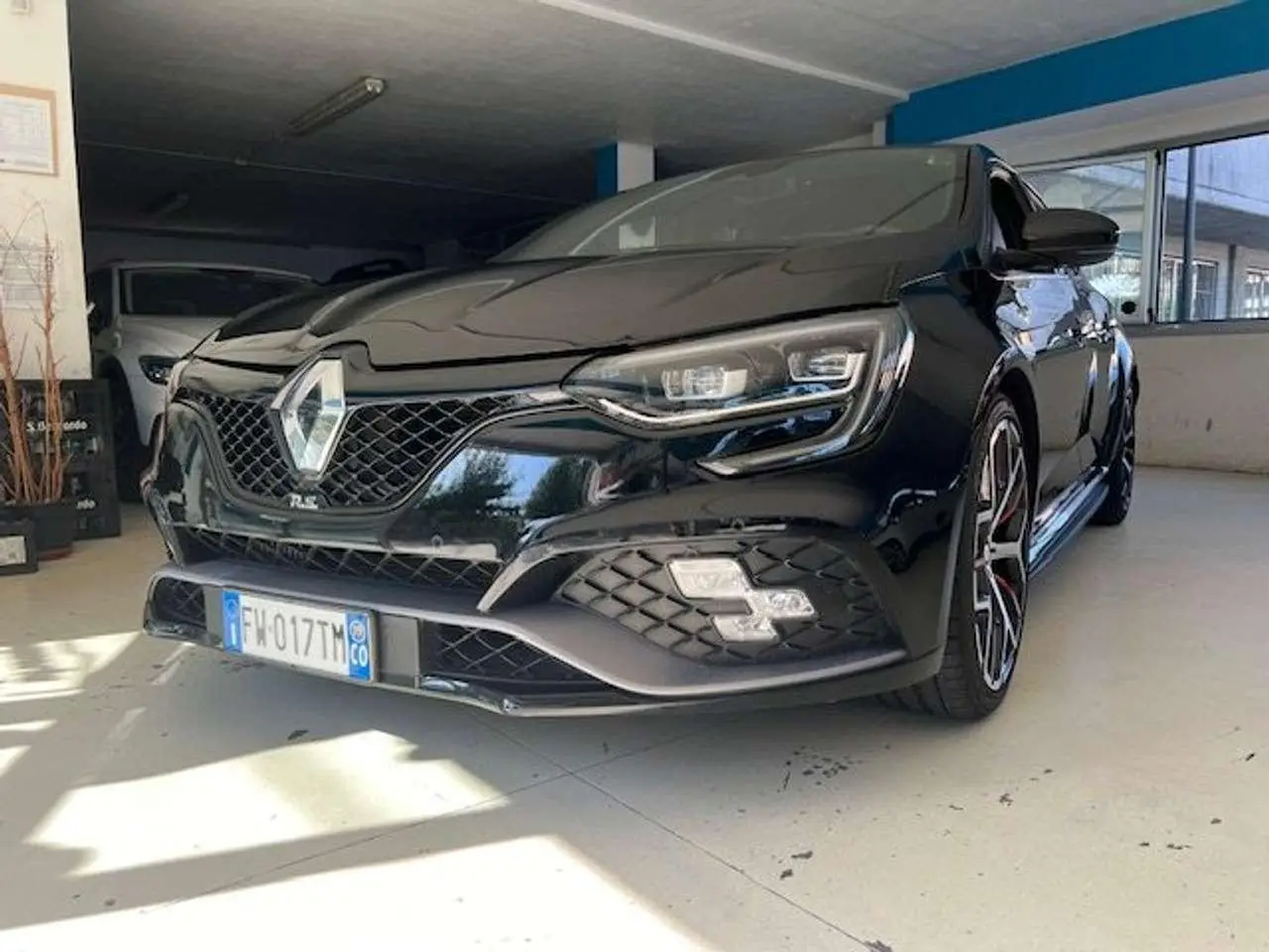 Photo 1 : Renault Megane 2019 Petrol