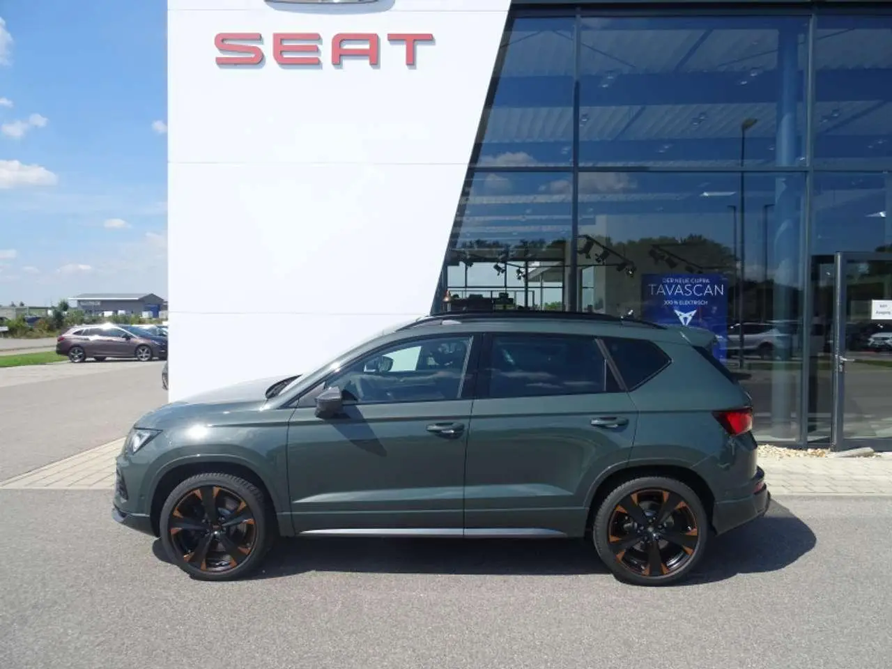 Photo 1 : Cupra Ateca 2024 Petrol