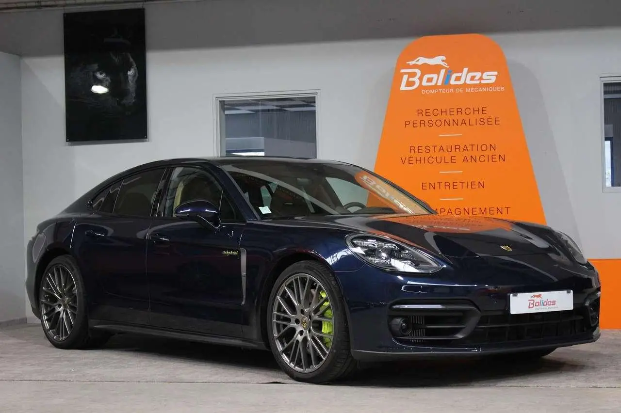 Photo 1 : Porsche Panamera 2022 Hybride