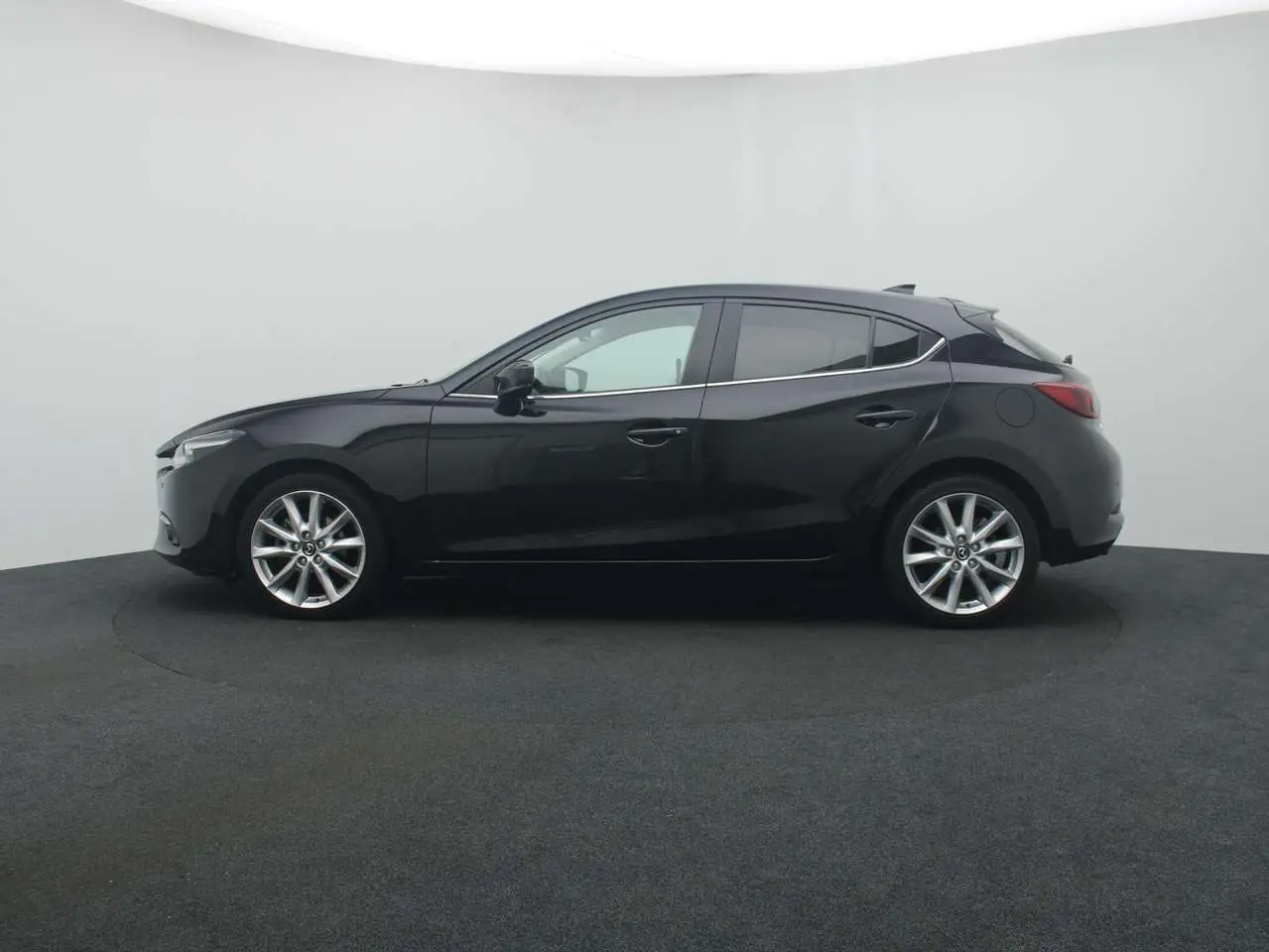 Photo 1 : Mazda 3 2017 Essence