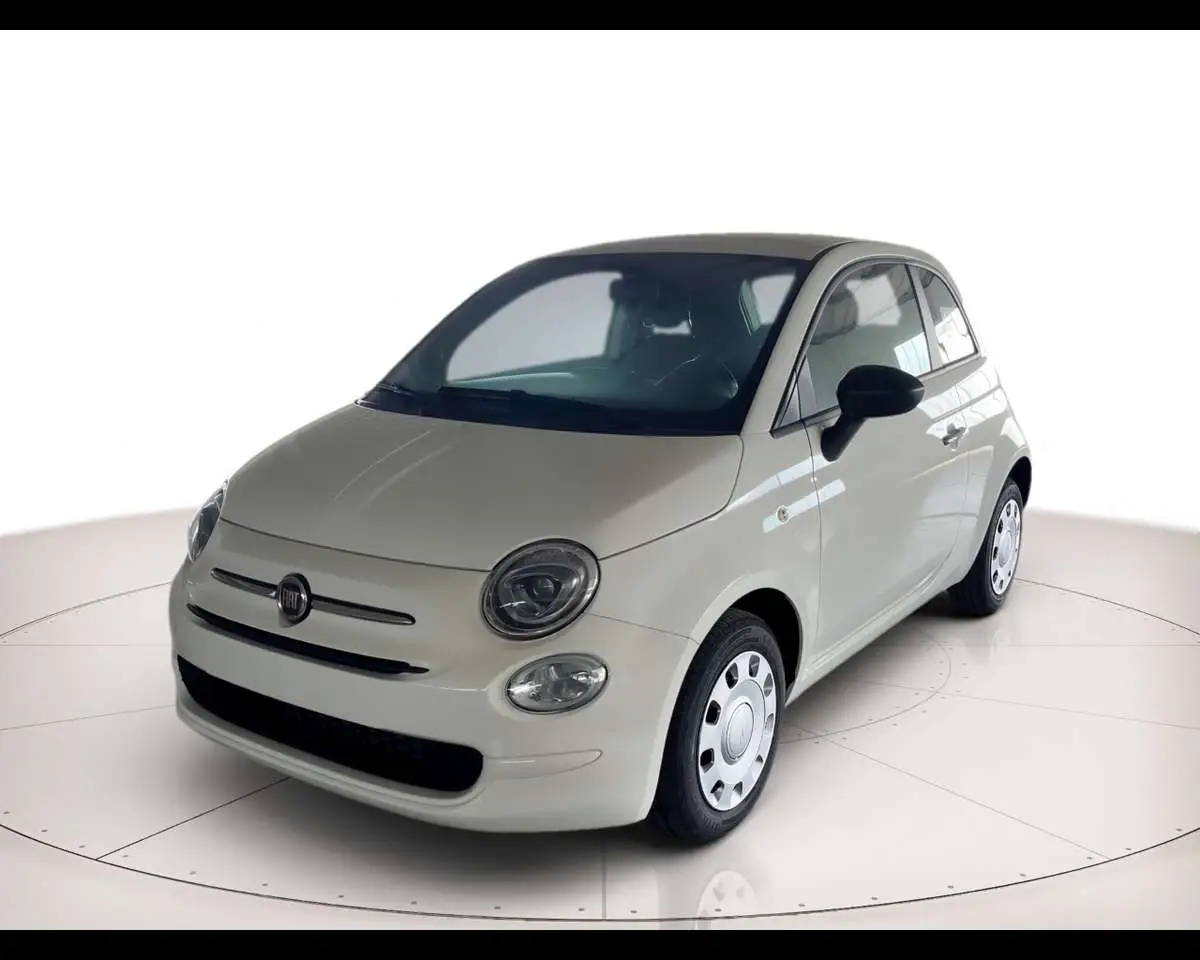 Photo 1 : Fiat 500 2023 Essence