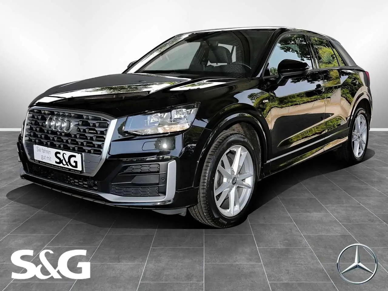 Photo 1 : Audi Q2 2018 Petrol