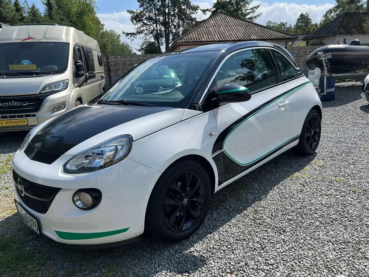 Photo 1 : Opel Adam 2018 Petrol