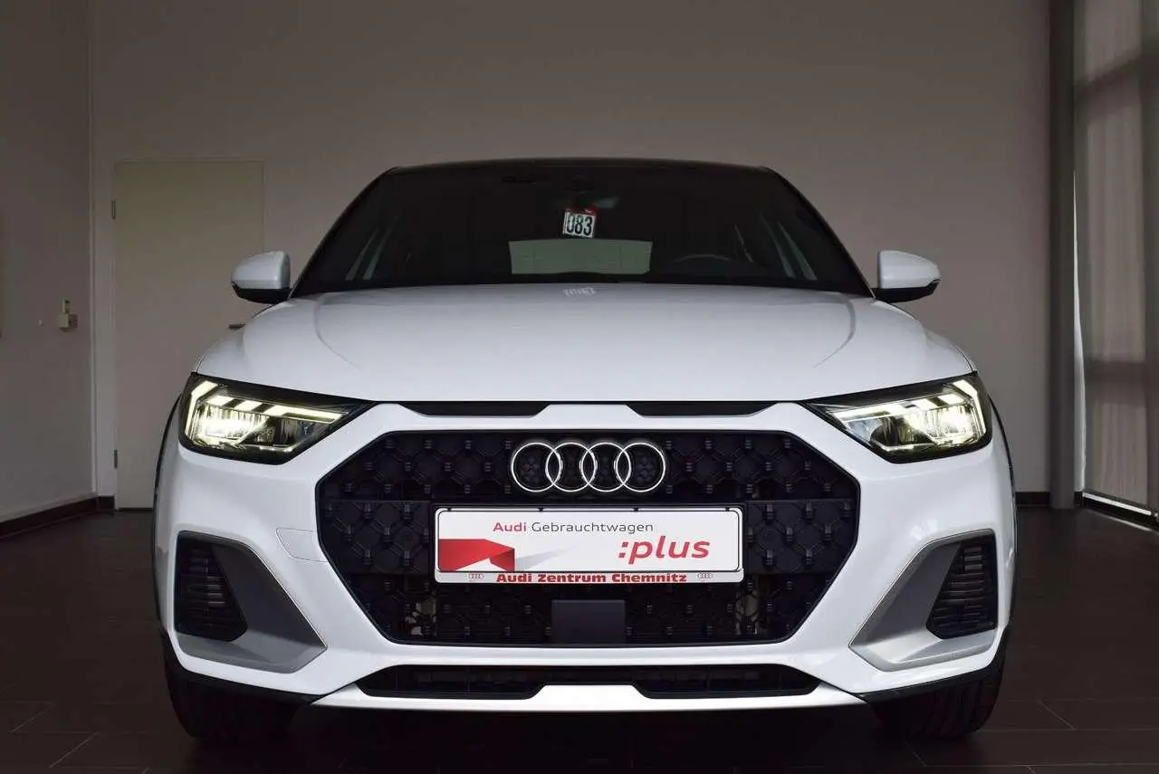 Photo 1 : Audi A1 2020 Essence