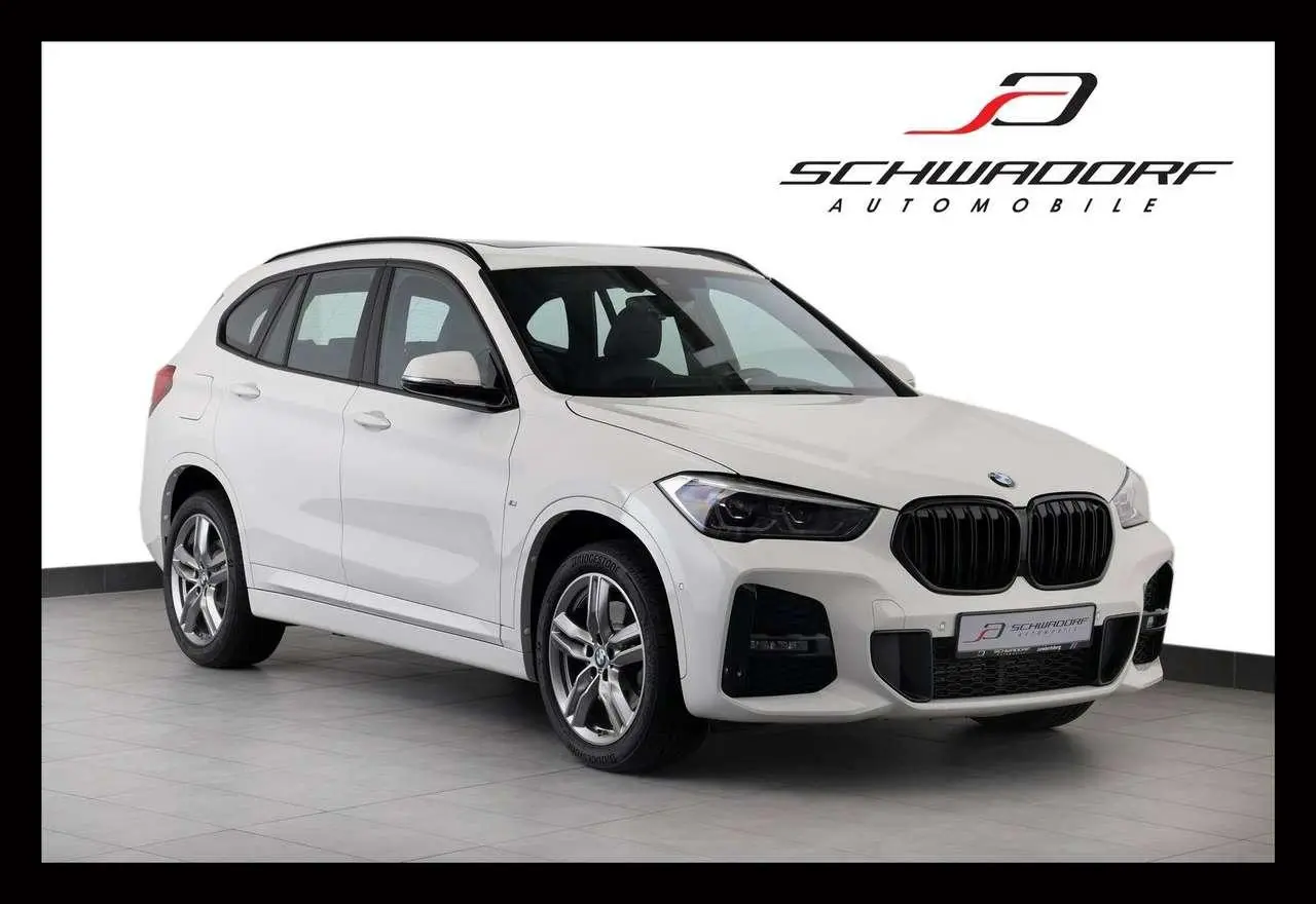 Photo 1 : Bmw X1 2021 Essence