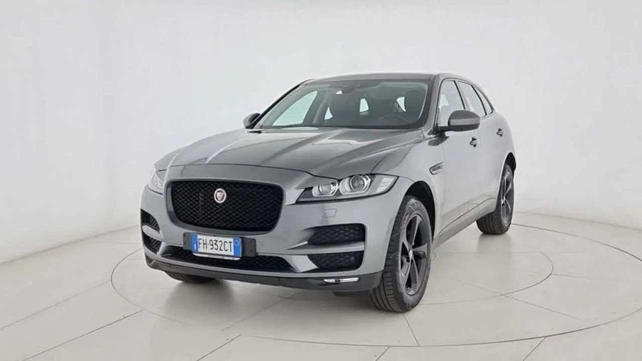 Photo 1 : Jaguar F-pace 2017 Diesel