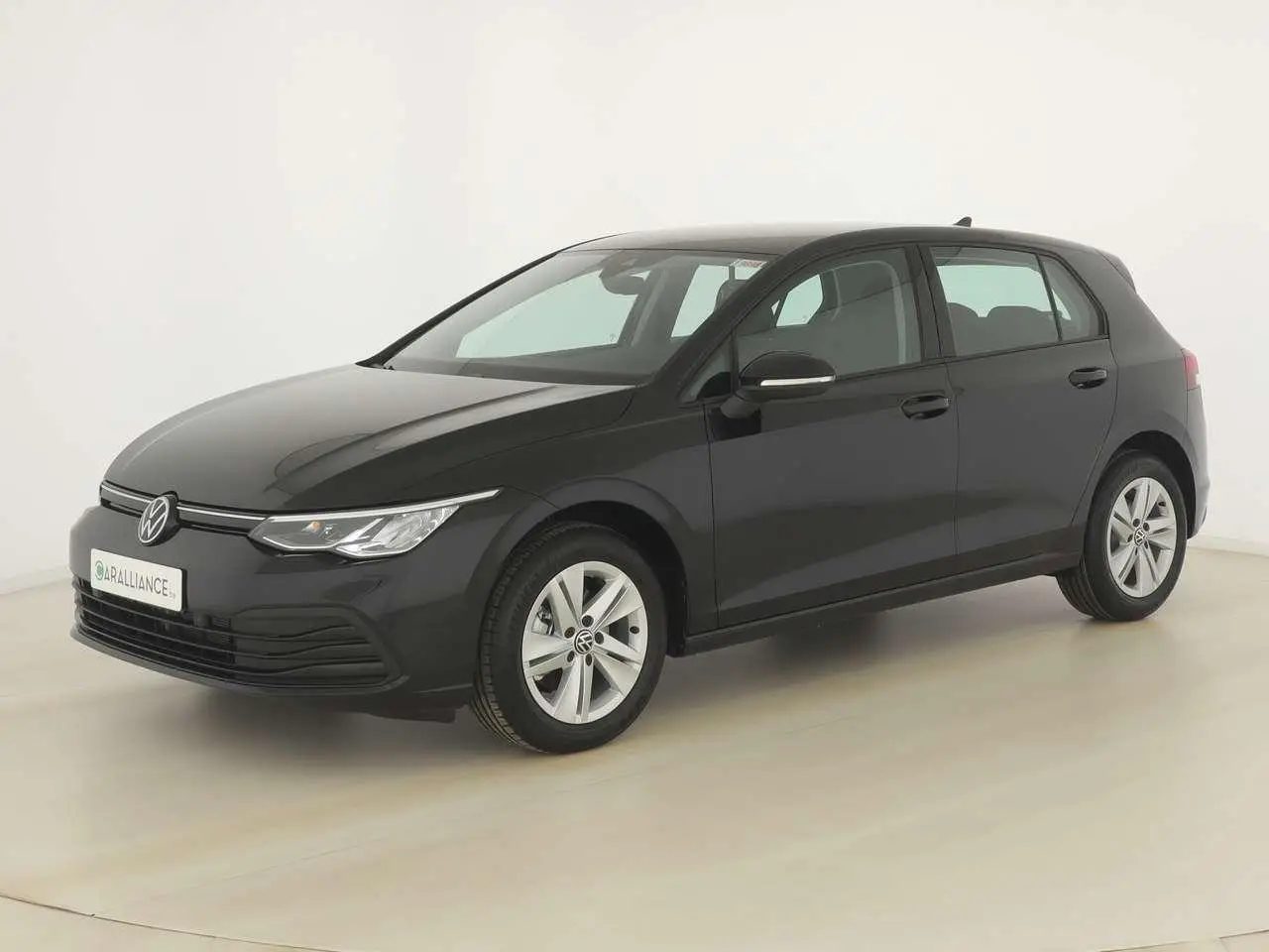 Photo 1 : Volkswagen Golf 2024 Petrol