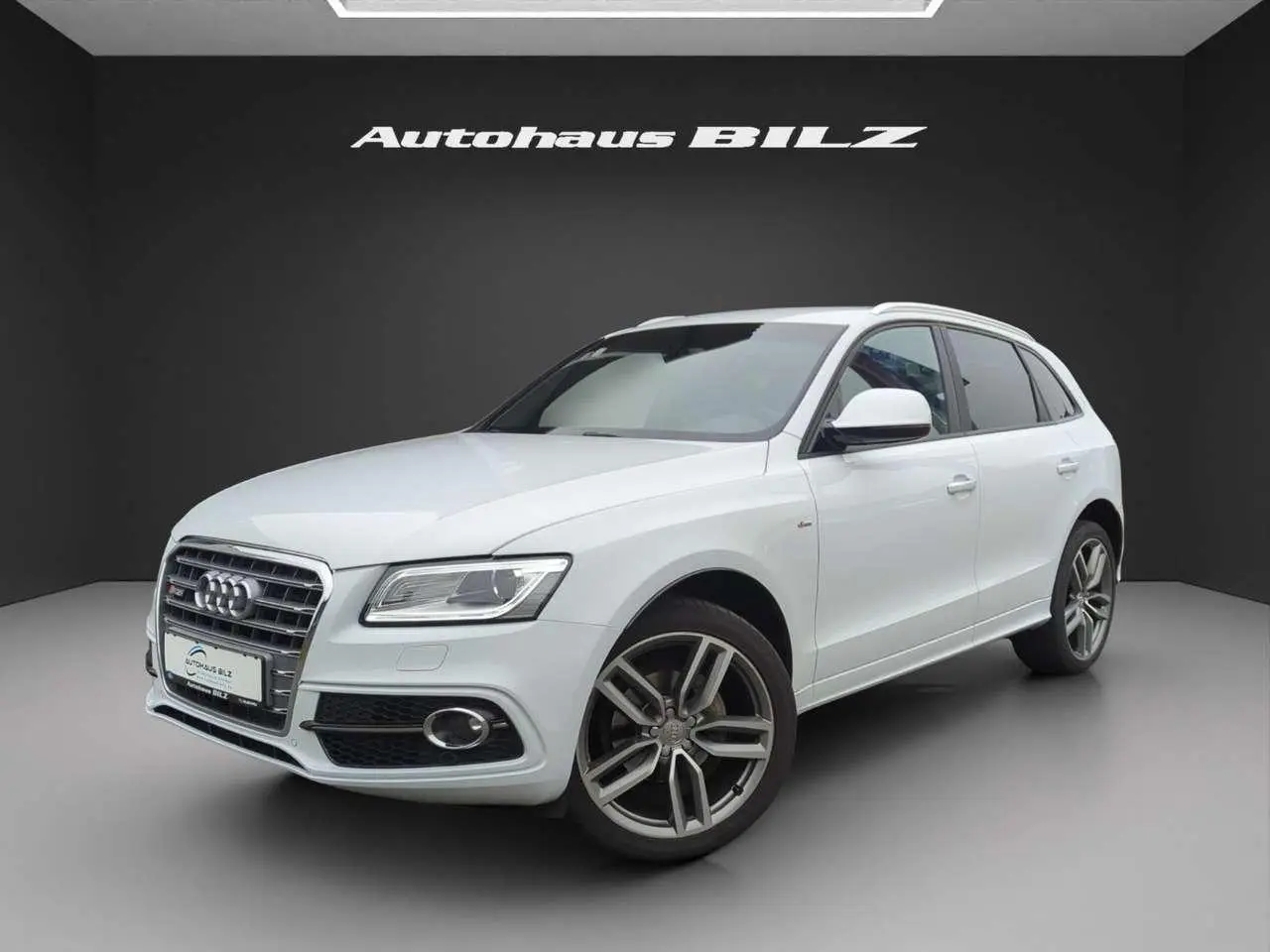 Photo 1 : Audi Q5 2016 Petrol