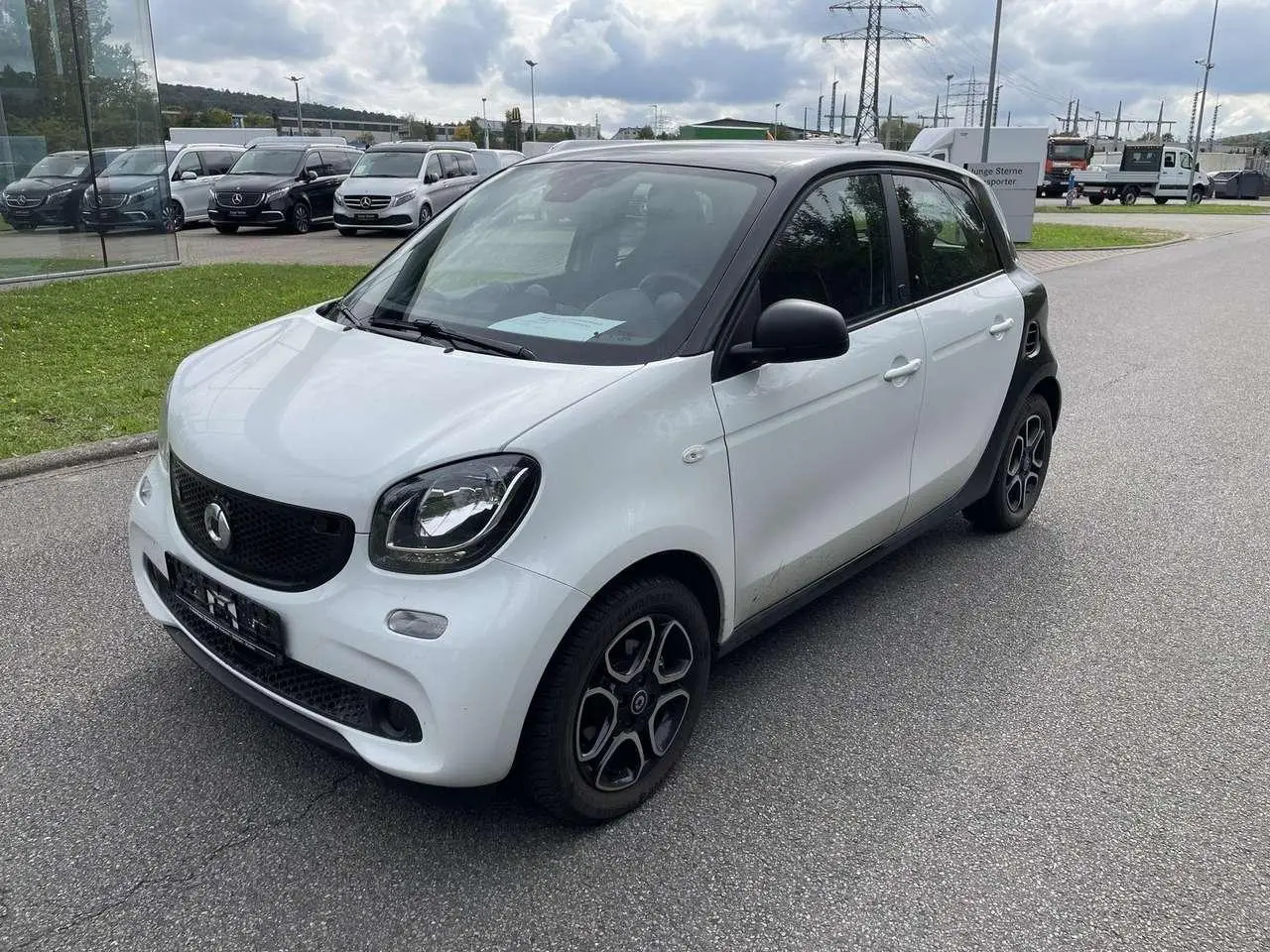 Photo 1 : Smart Forfour 2019 Électrique