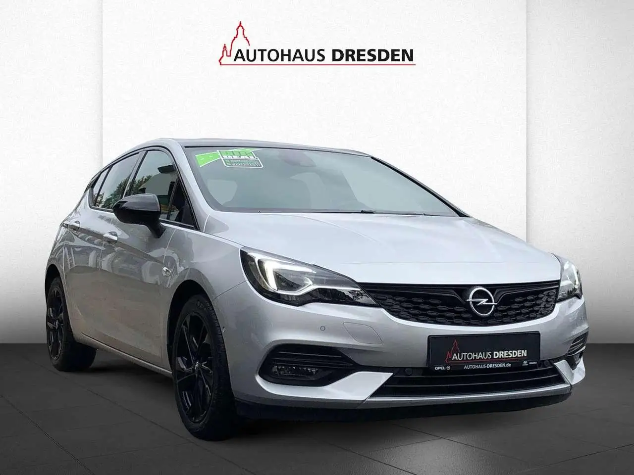 Photo 1 : Opel Astra 2021 Essence