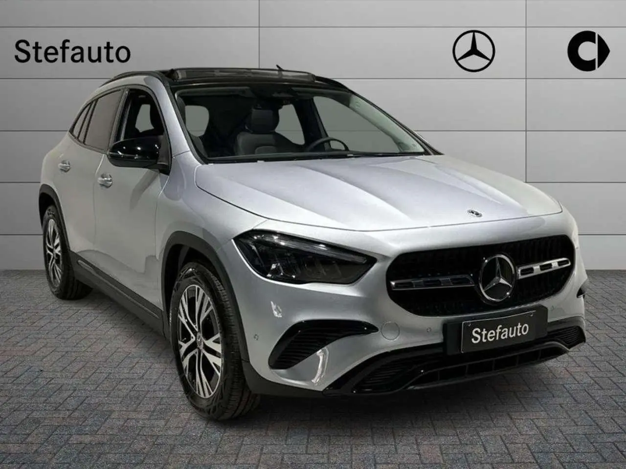 Photo 1 : Mercedes-benz Classe Gla 2024 Diesel