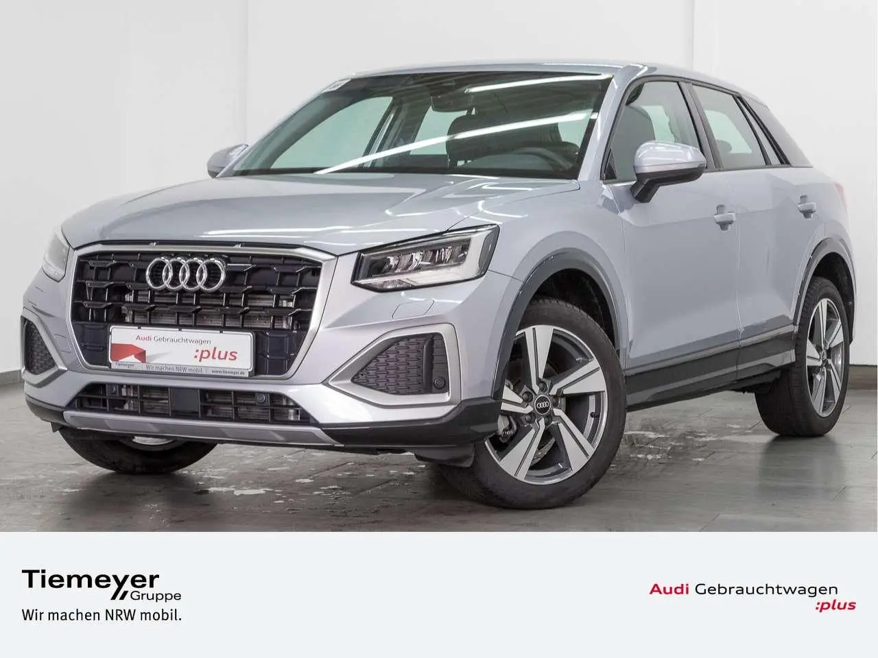 Photo 1 : Audi Q2 2023 Petrol