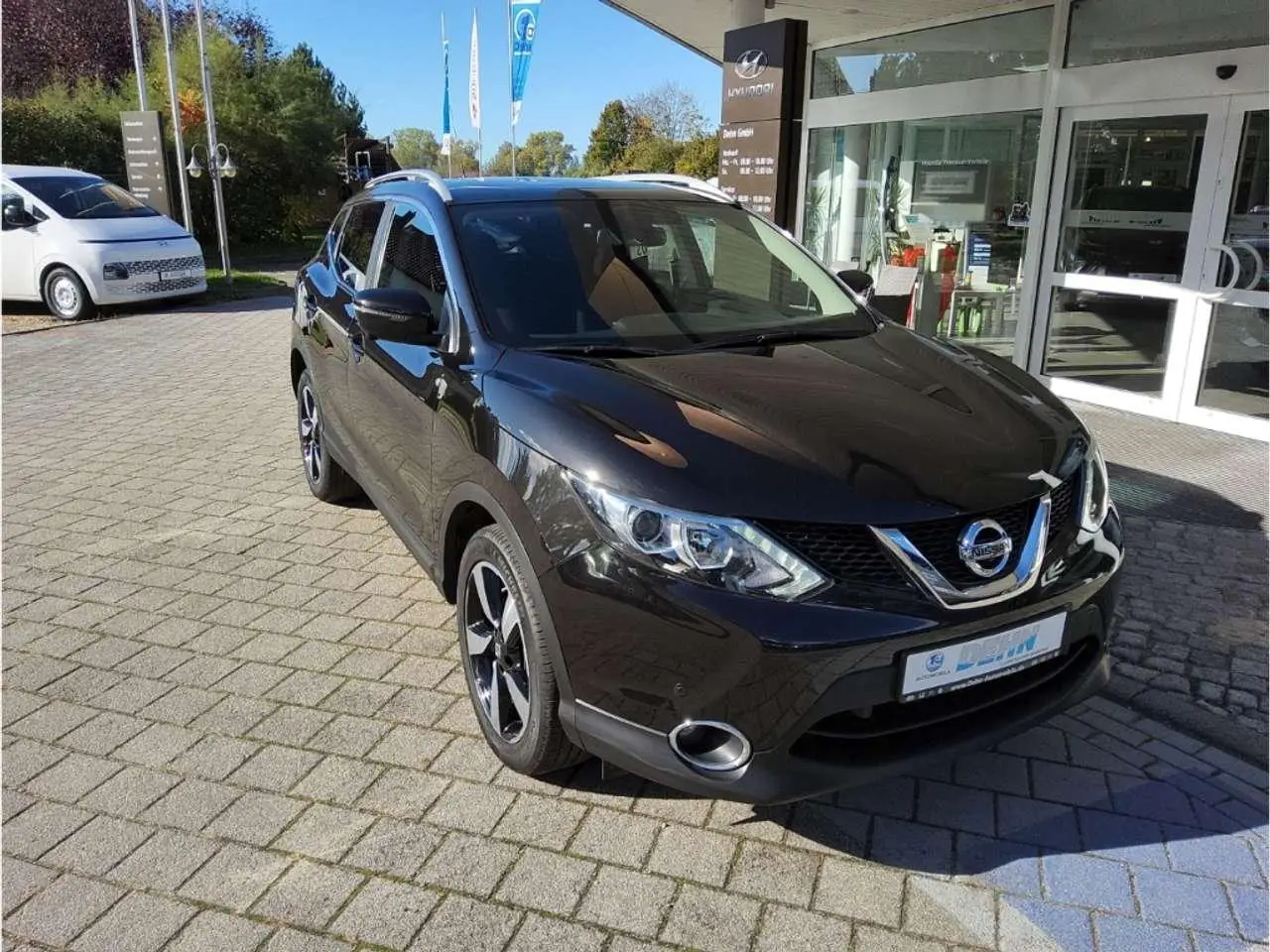 Photo 1 : Nissan Qashqai 2015 Petrol