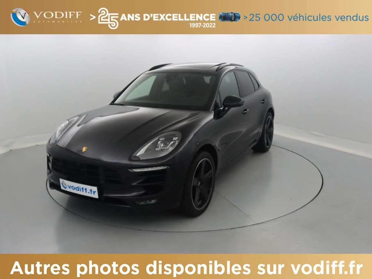 Photo 1 : Porsche Macan 2018 Petrol