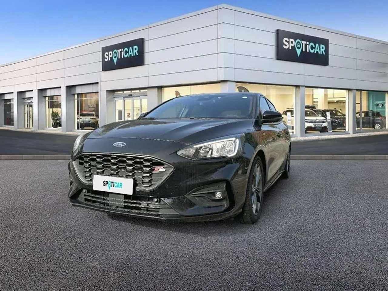 Photo 1 : Ford Focus 2019 Petrol